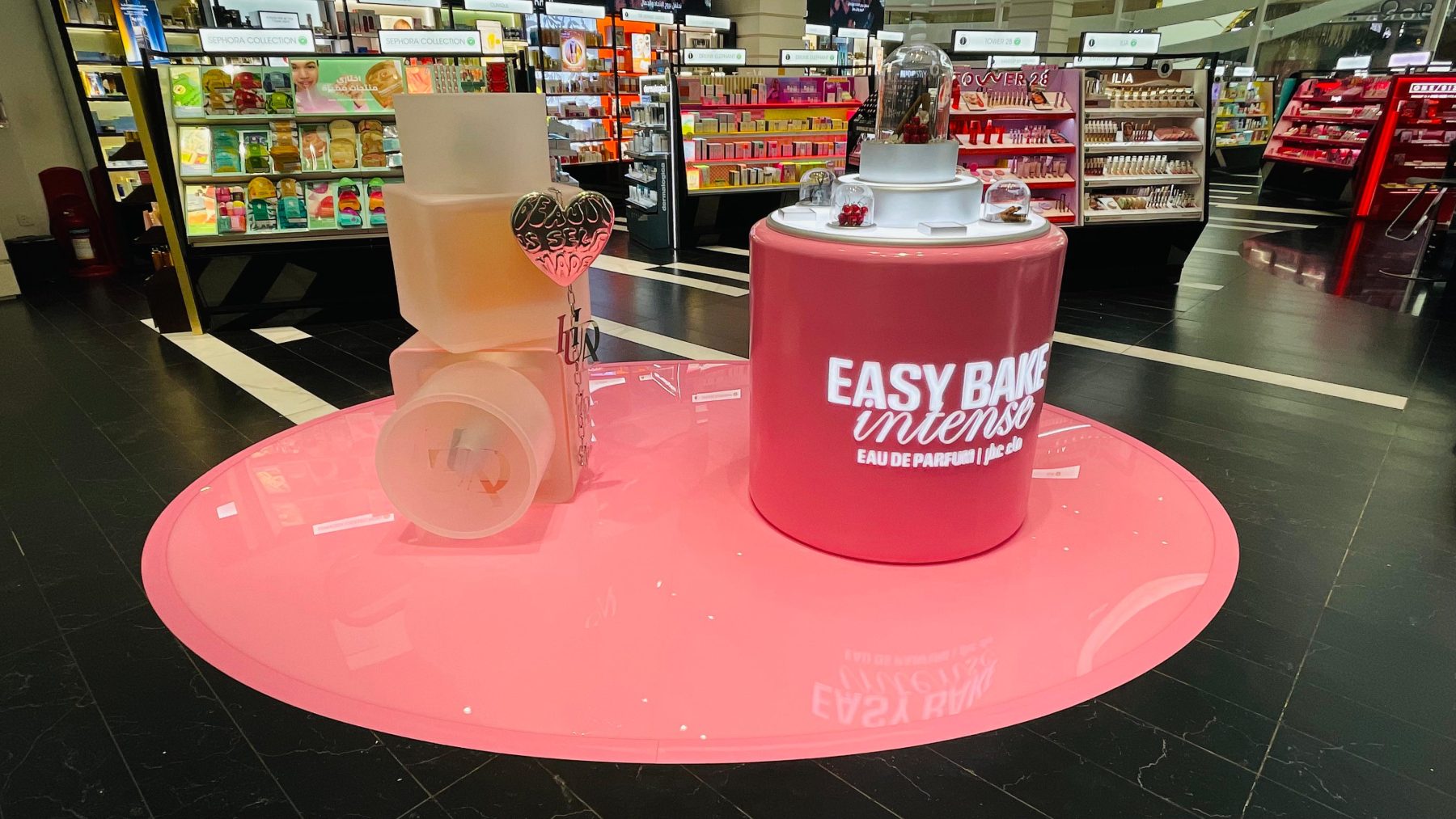 A sensory launch staged as a complete brand moment.